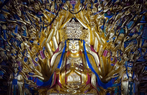 China's Forbidden City caps visitors at 80,000 