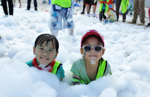 Bubble Run brings fun to Shenyang[6]- Chinada