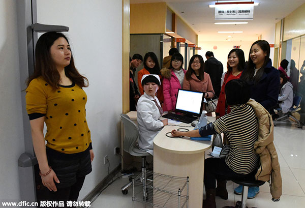 Health survey finds Chinese people have grown taller, stronger