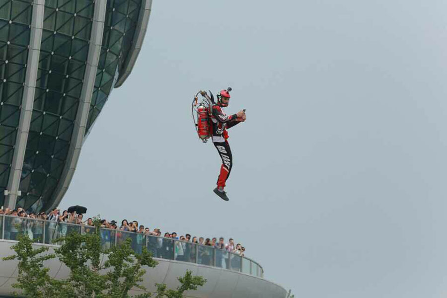 Jetpack makes short debut in China