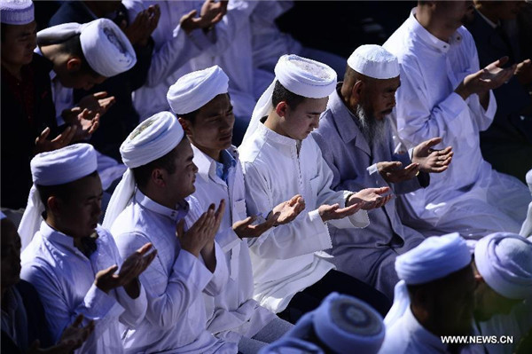 Muslims gather to celebrate Eid al-Fitr across China