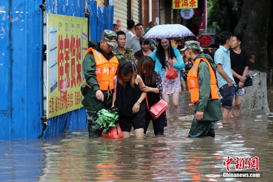 200 evacuated after floods in SW China