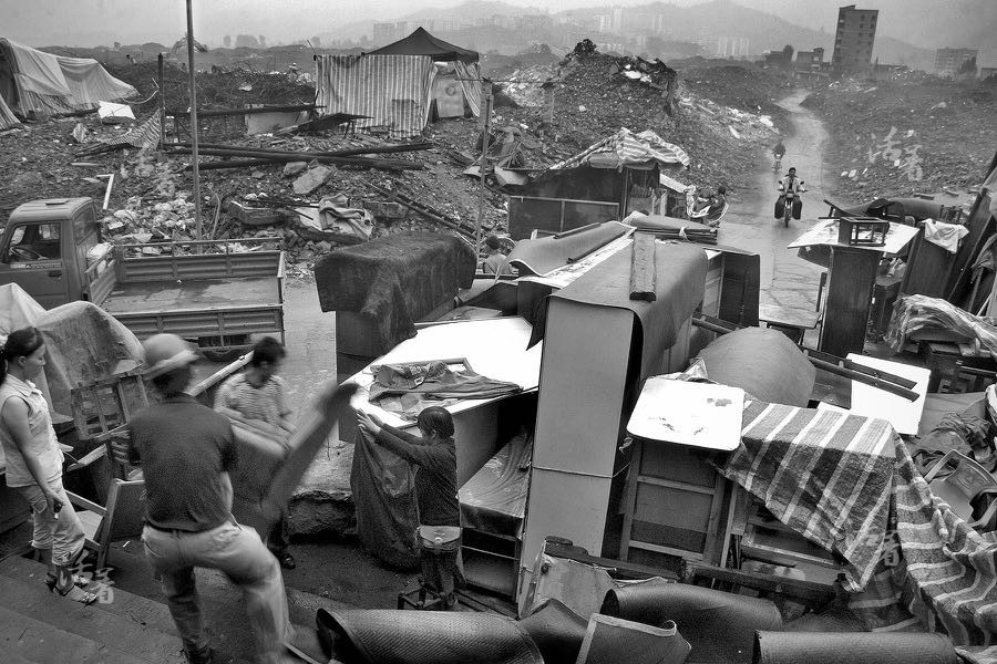 Making way for the Three Gorges Dam: a photographer captures its immigrants