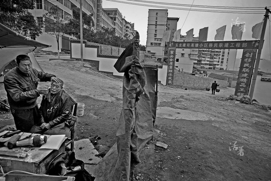 Making way for the Three Gorges Dam: a photographer captures its immigrants