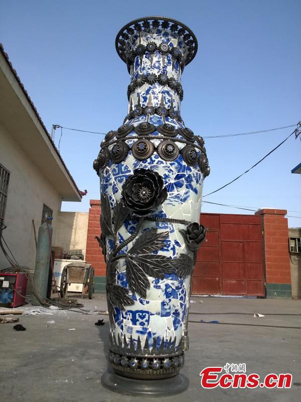 Designers give new life to old materials in Xinjiang