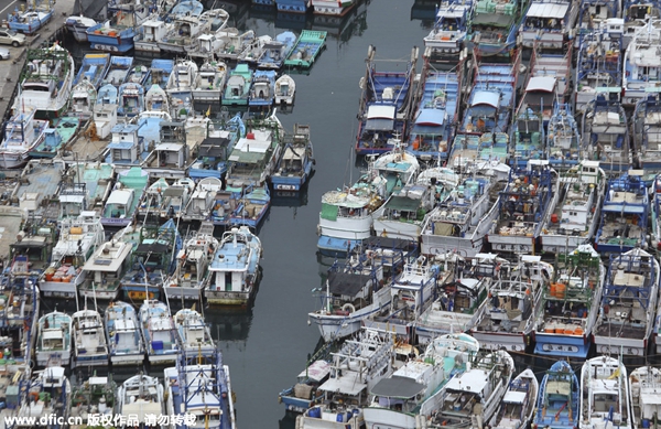 Nearly 5,000 evacuated as Typhoon Soudelor approaches E China