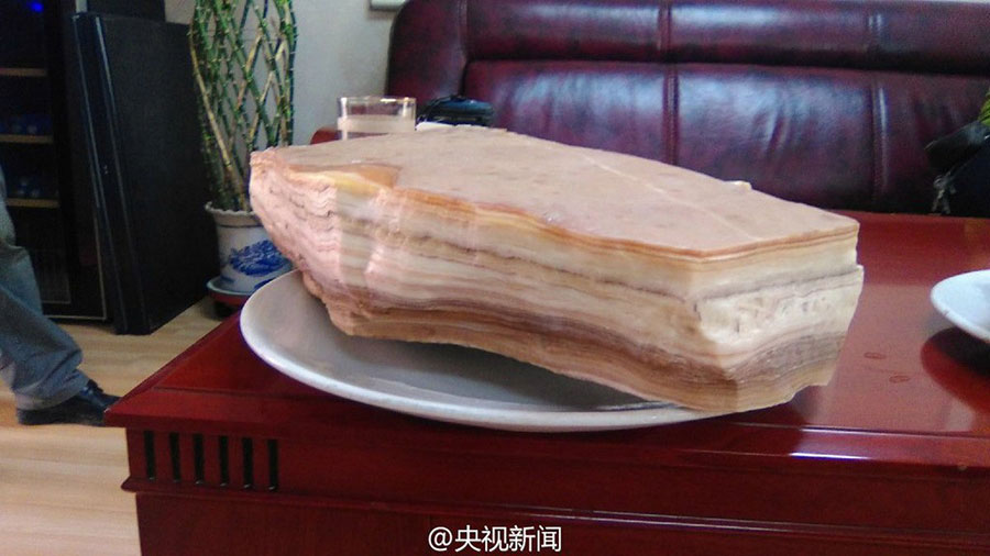 Rocks that can be mistaken for bacon found in NW China