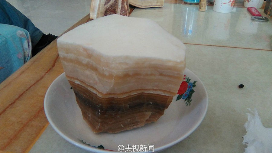 Rocks that can be mistaken for bacon found in NW China