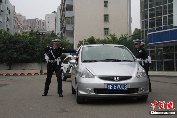 Running a red light impacts home purchase in Shenzhen
