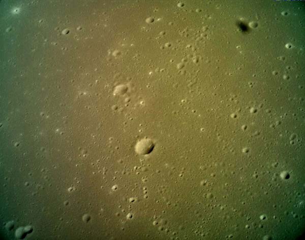 China's lunar orbiter gets close-up pictures of the Moon
