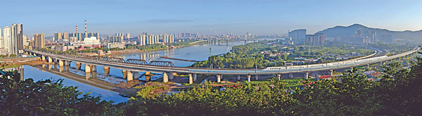 Scenic high-speed rail route opens in Jilin