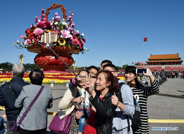 China embraces National Day holiday