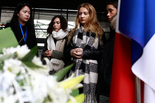 Attacks in Paris prompt China to boost security