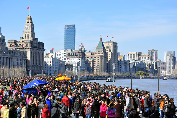 Shanghai's population growth expected to plateau