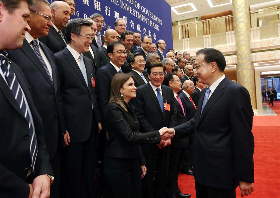 Premier Li addresses founding conference of AIIB council