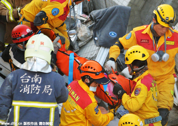 8-year-girl rescued 60 hrs after Taiwan quake, toll rises to 40