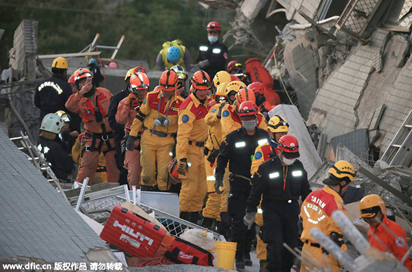 8-year-girl rescued 60 hrs after Taiwan quake, toll rises to 40