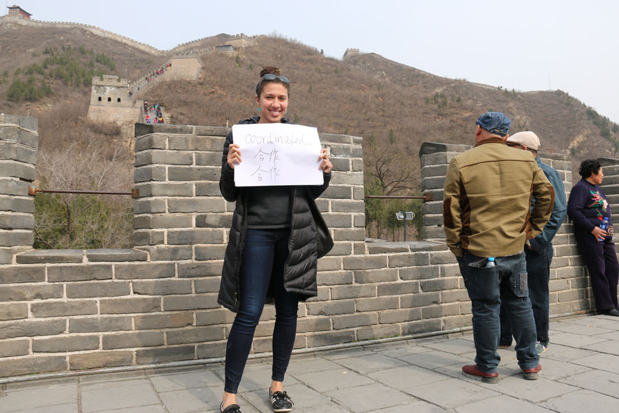 Harvard students scale the Great Wall