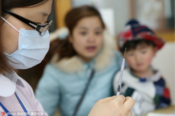 China punishes 357 officials over vaccine scandal