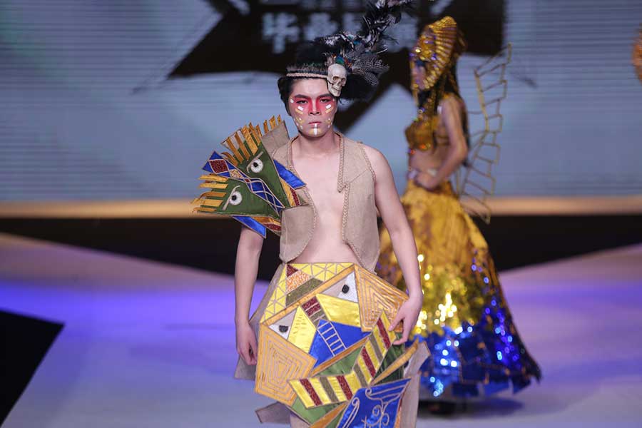 University students dazzle crowd with their own fashions