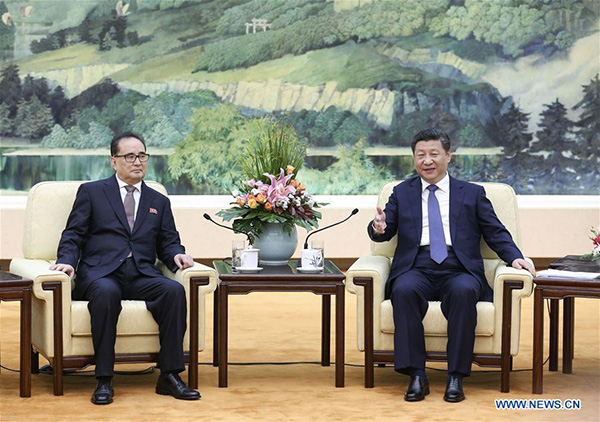 Xi calls for restraint, dialogue