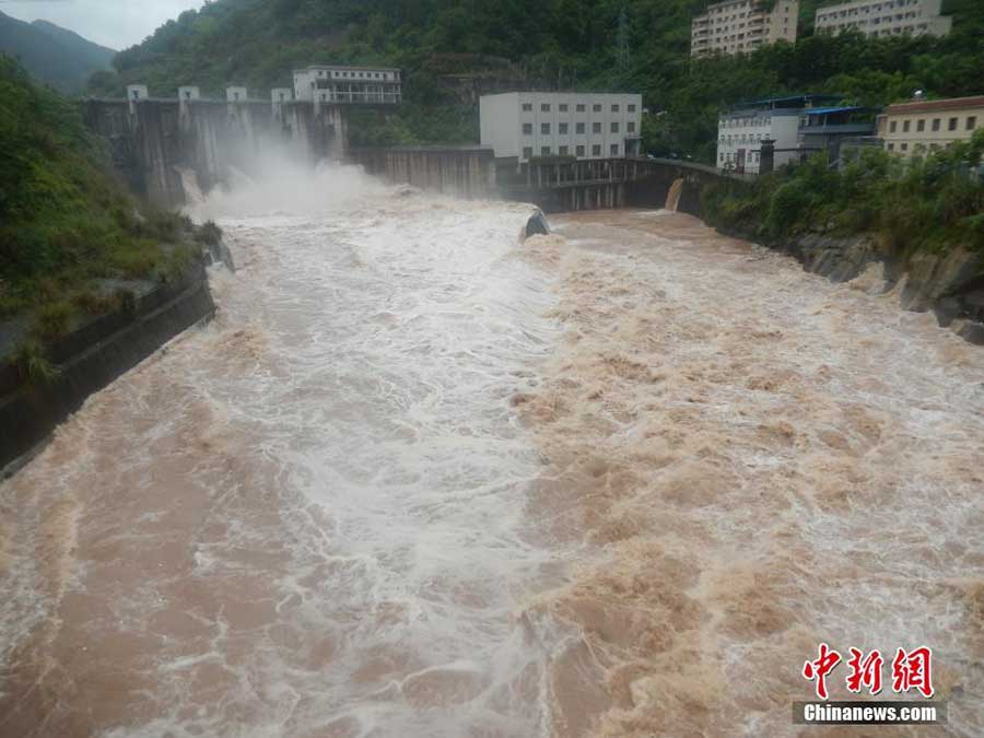 Floods, waterlogging in rain-battered Southern China
