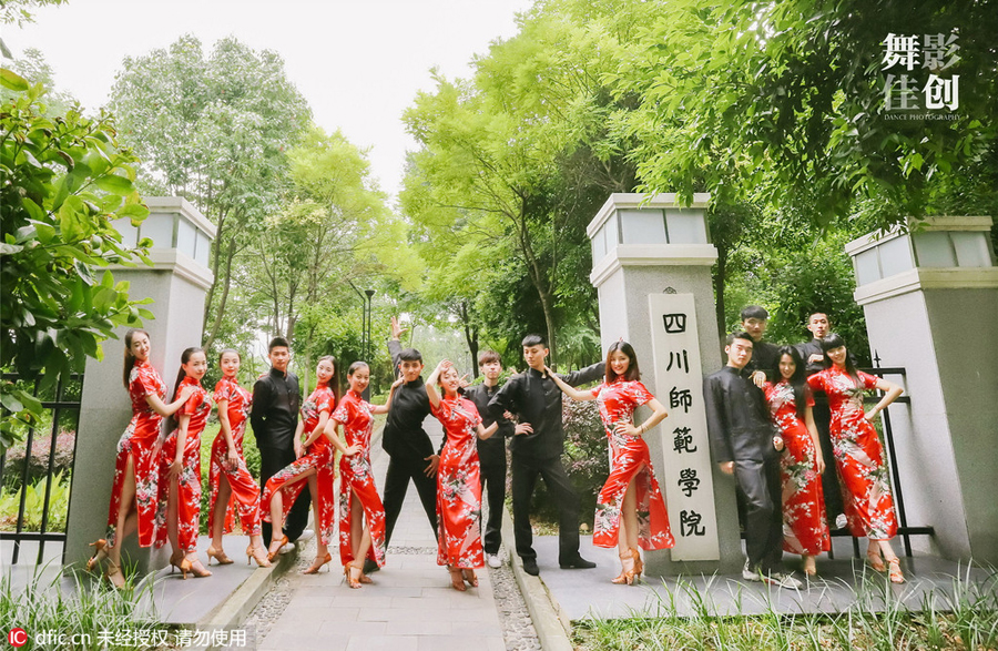 Graduates of dancing major pose in style