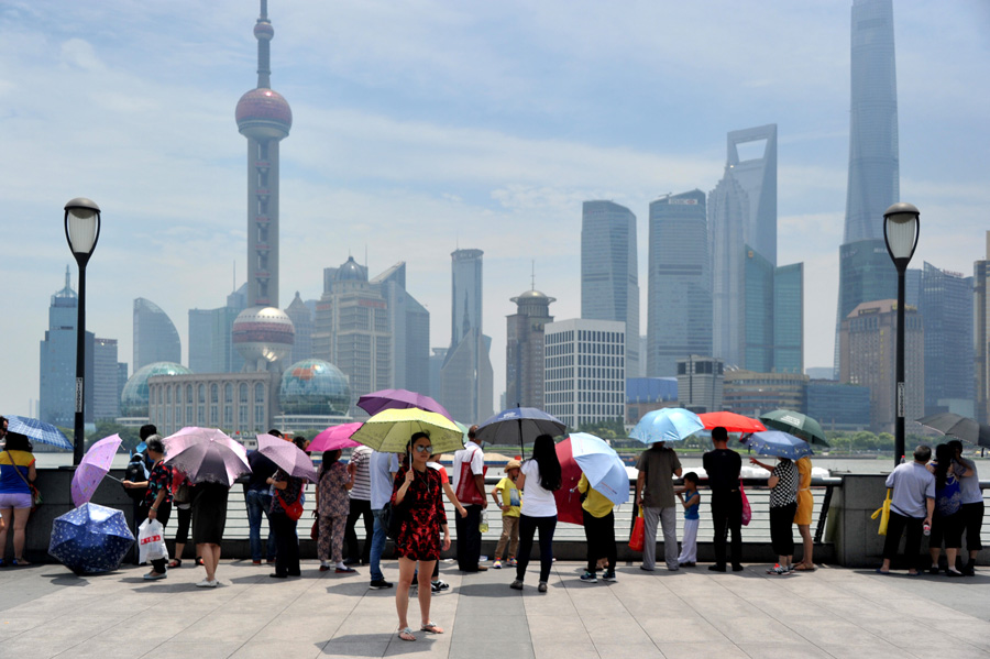 Shanghai issues first high temperature alarm this year