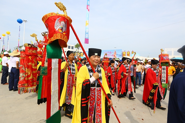 New Hainan port opens as annual fishing ban ends