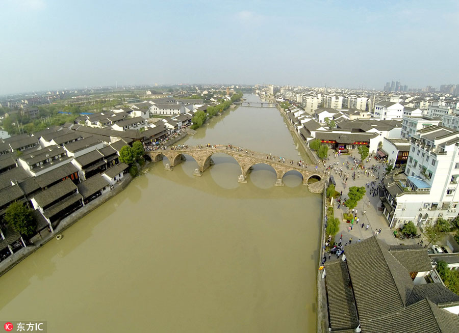 Hangzhou: A city of bridges