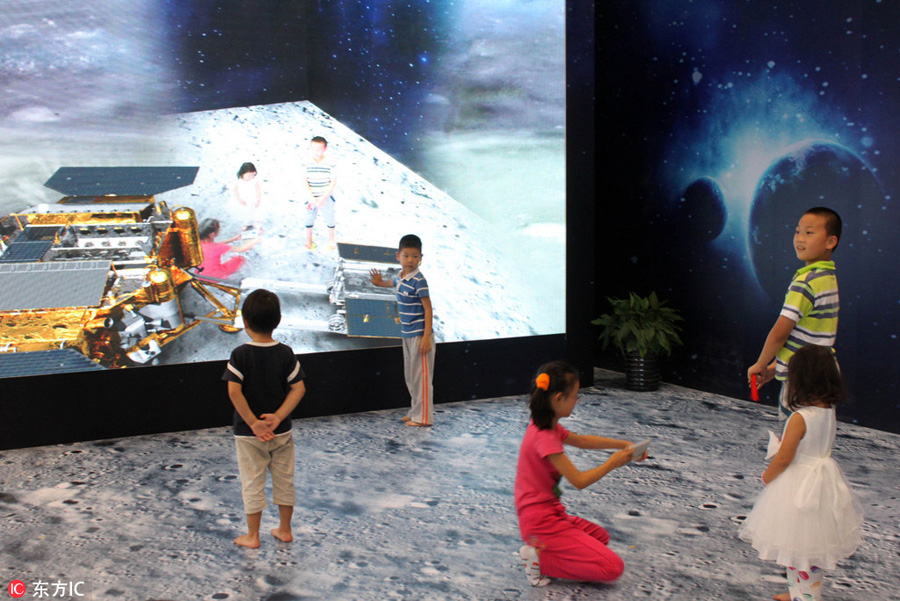 Beijing museum showcases China's space achievements