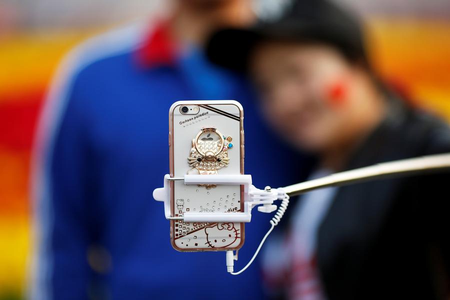 New China, new era: Selfies mark National Day