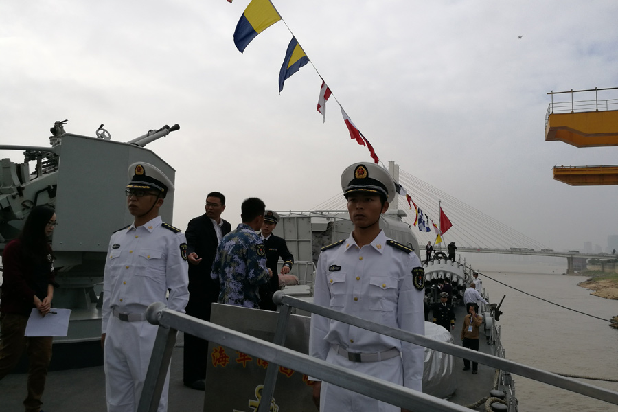 Missile destroyer Nanchang welcomed back 'home'