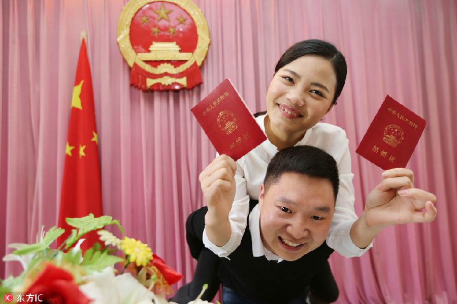 Alone no more: couples marry on Singles Day