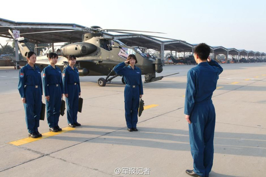 First five female attack helicopter pilots for PLA Army ready for action