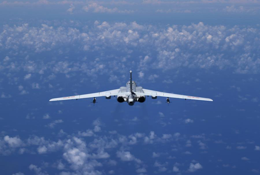 Chinese warcraft fly over Bashi Channel, Miyako Strait in drill
