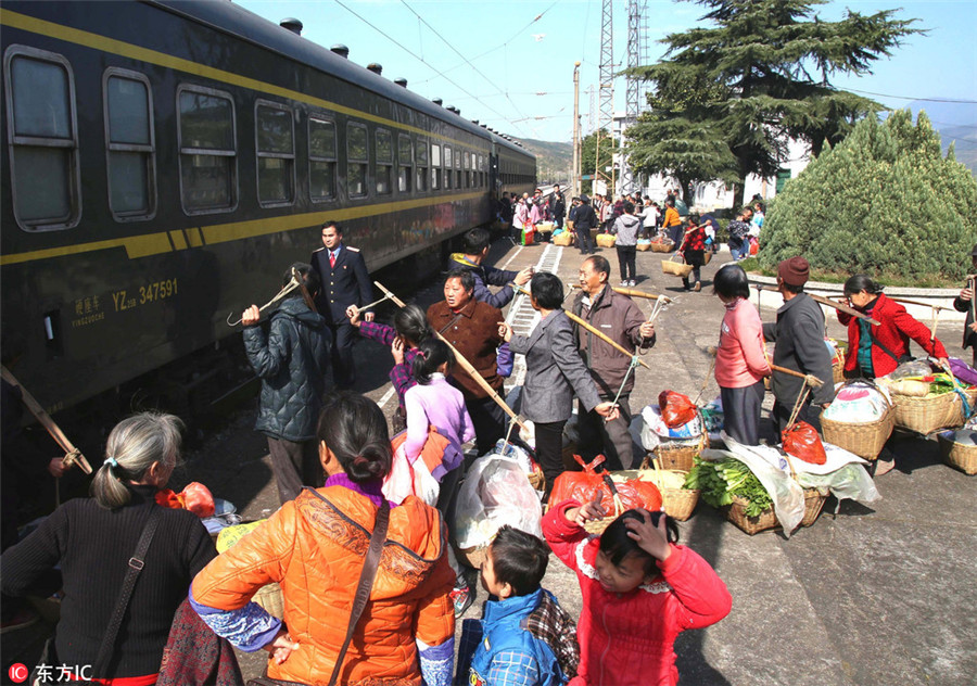 Heart-warming railway track offers free rides to passengers