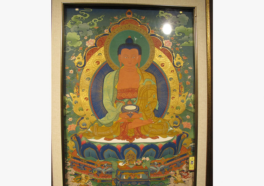 Exhibition in Lhasa shows thangka art