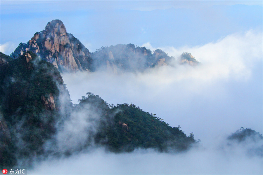 Breathtaking attractions along Kunming-Shanghai high-speed rail