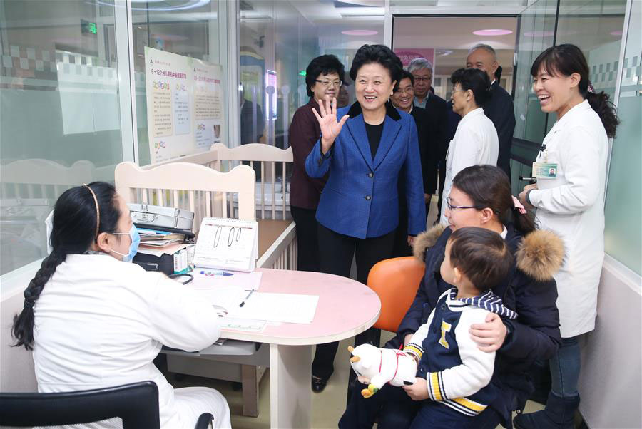 Chinese vice premier stresses community health care