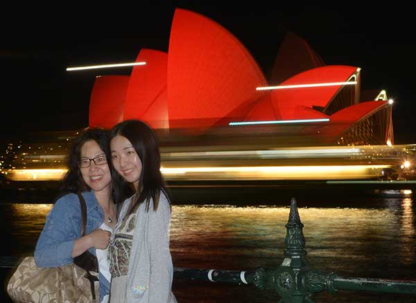 Record number of Chinese visited Australia last year