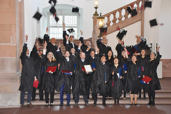 Tongji-Mannheim EMBA program holds its fifth graduation ceremony