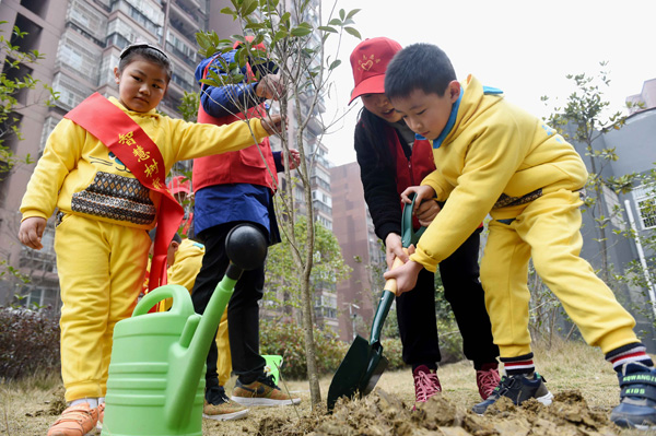 Xi leads ecological civilization