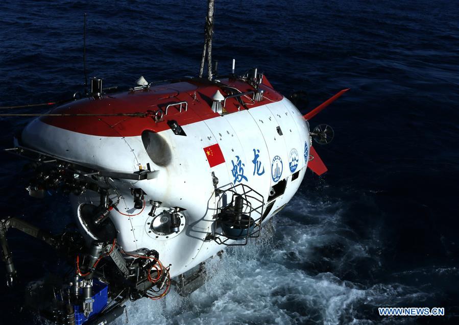 Chinese submersible <EM>Jiaolong</EM> to dive in Yap Trench