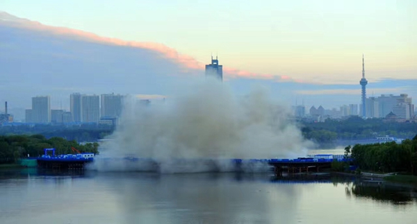 NE China bridge blown up to make way for new one