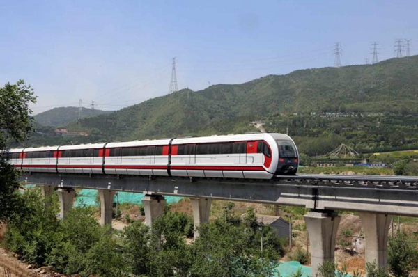 Maglev train nears completion in Beijing