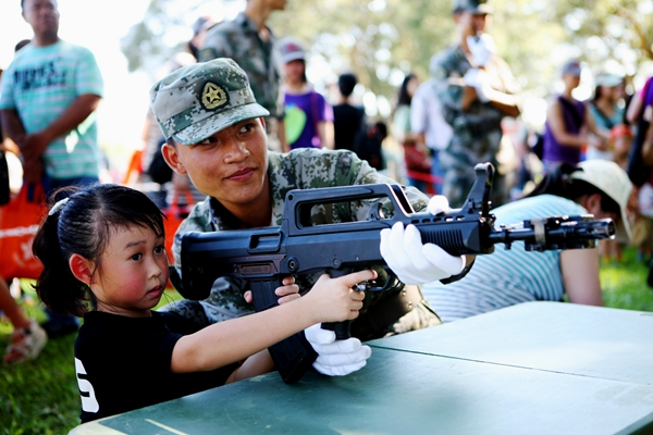 PLA HK Garrison wins hearts and minds