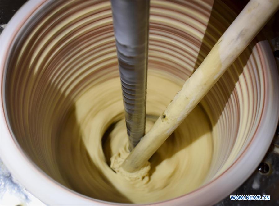 Oldest ice cream shop in NW China's Xinjiang