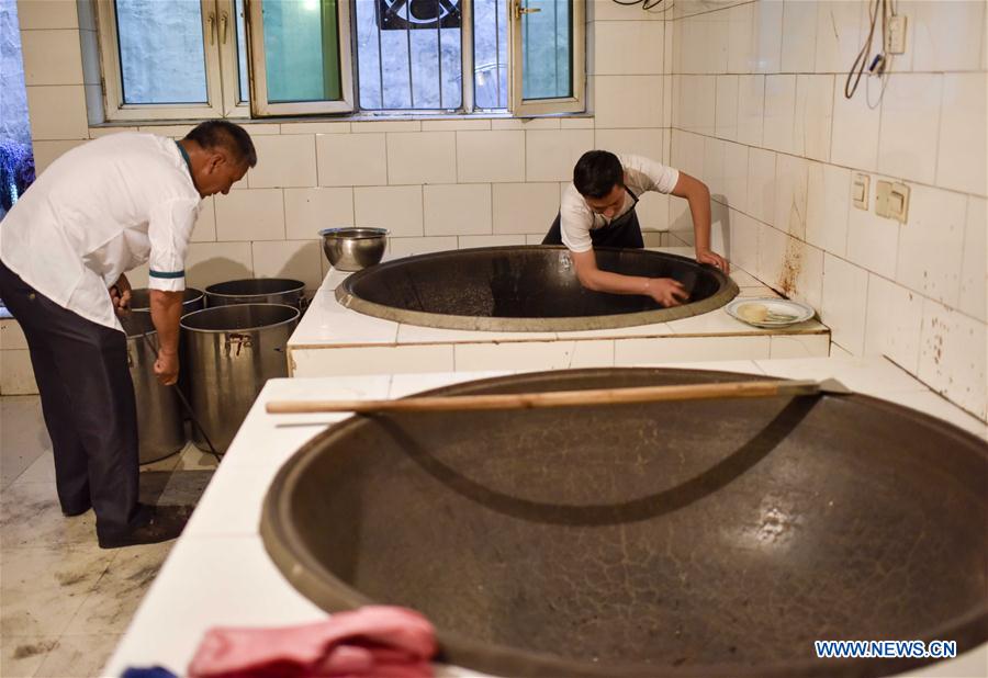 Oldest ice cream shop in NW China's Xinjiang