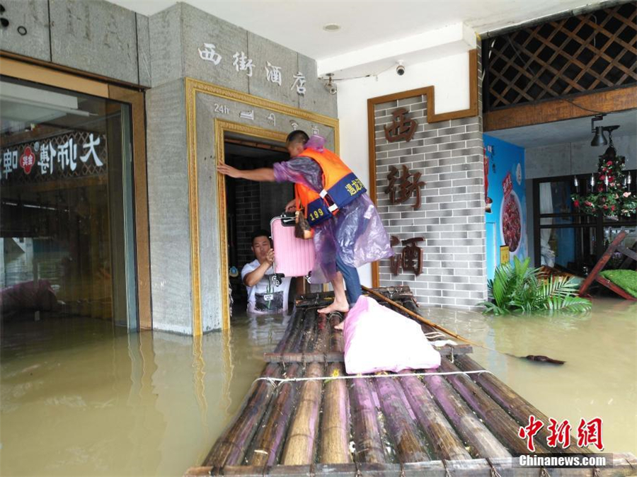 Row, row, row your boat! Life in flooded Guangxi